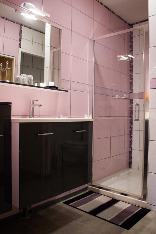 Bed and Breakfast Aux Ronzieres Pouilly-sous-Charlieu Exterior foto